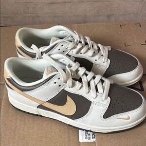 Nike Dunk Low Sneakers -